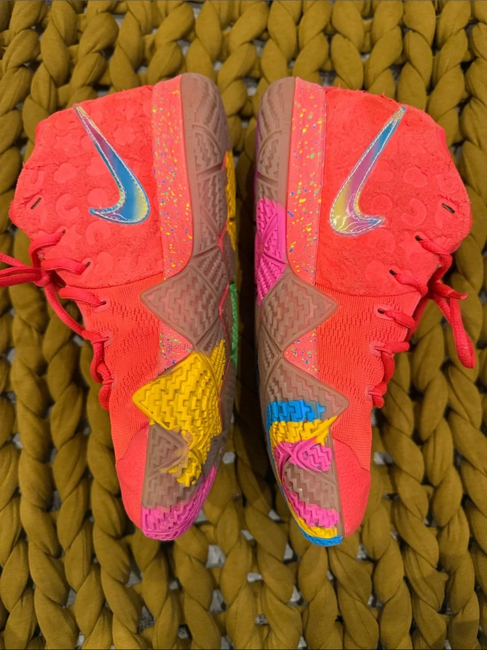 Nike Kyrie 4 - General Mills Cereal Pack